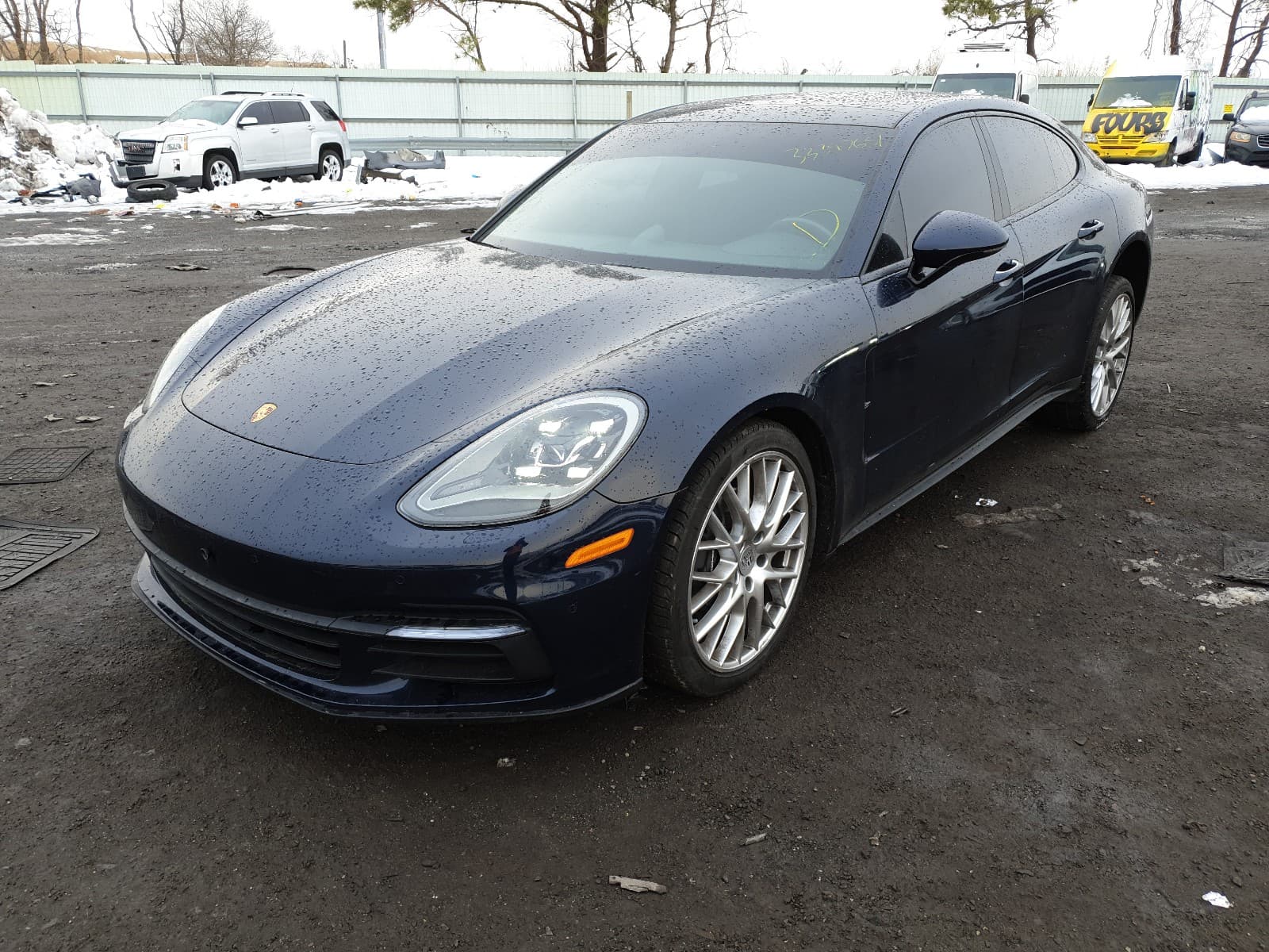 2019 Porsche Panamera Base