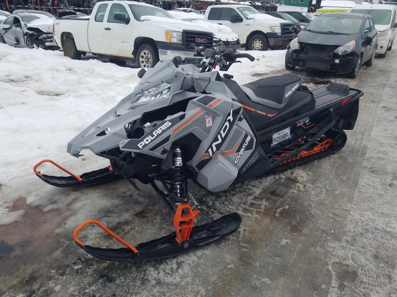 2020 Pola Snowmobile