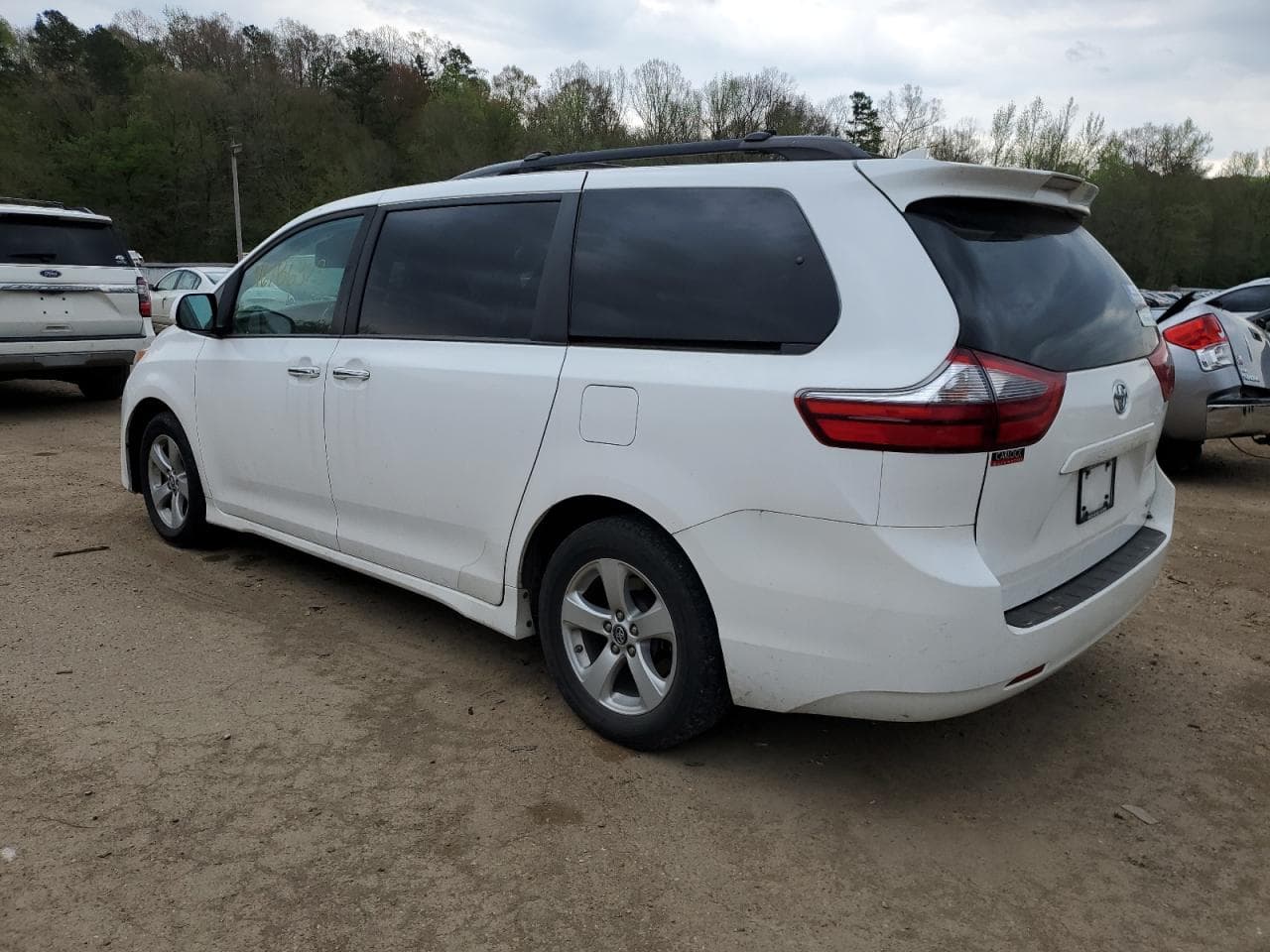 2020 Toyota Sienna Le