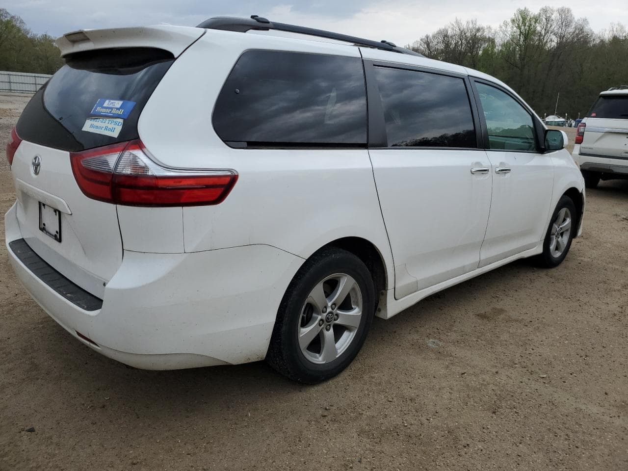 2020 Toyota Sienna Le