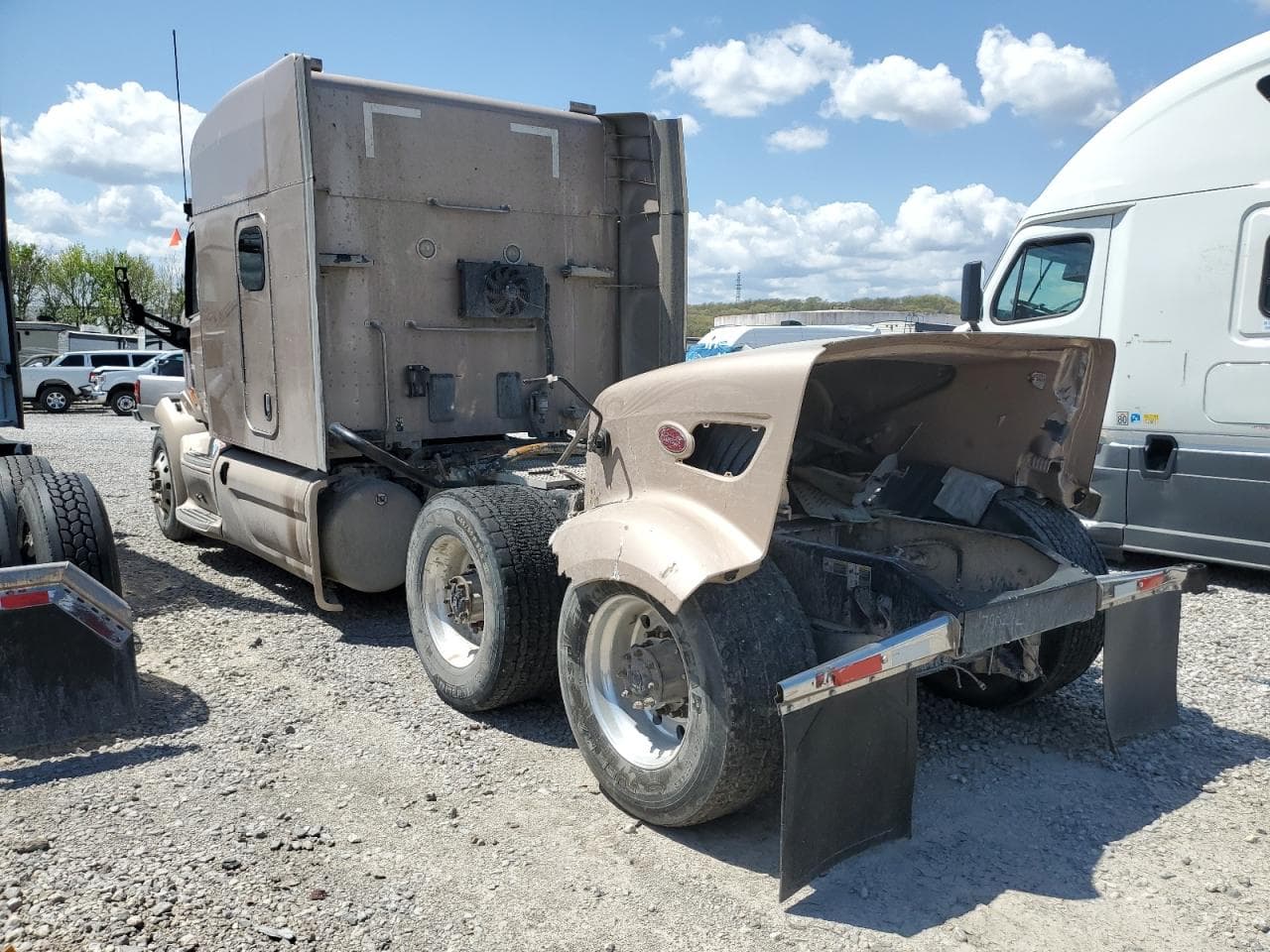 2019 Peterbilt 579