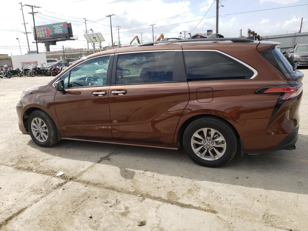 2022 Toyota Sienna Xle