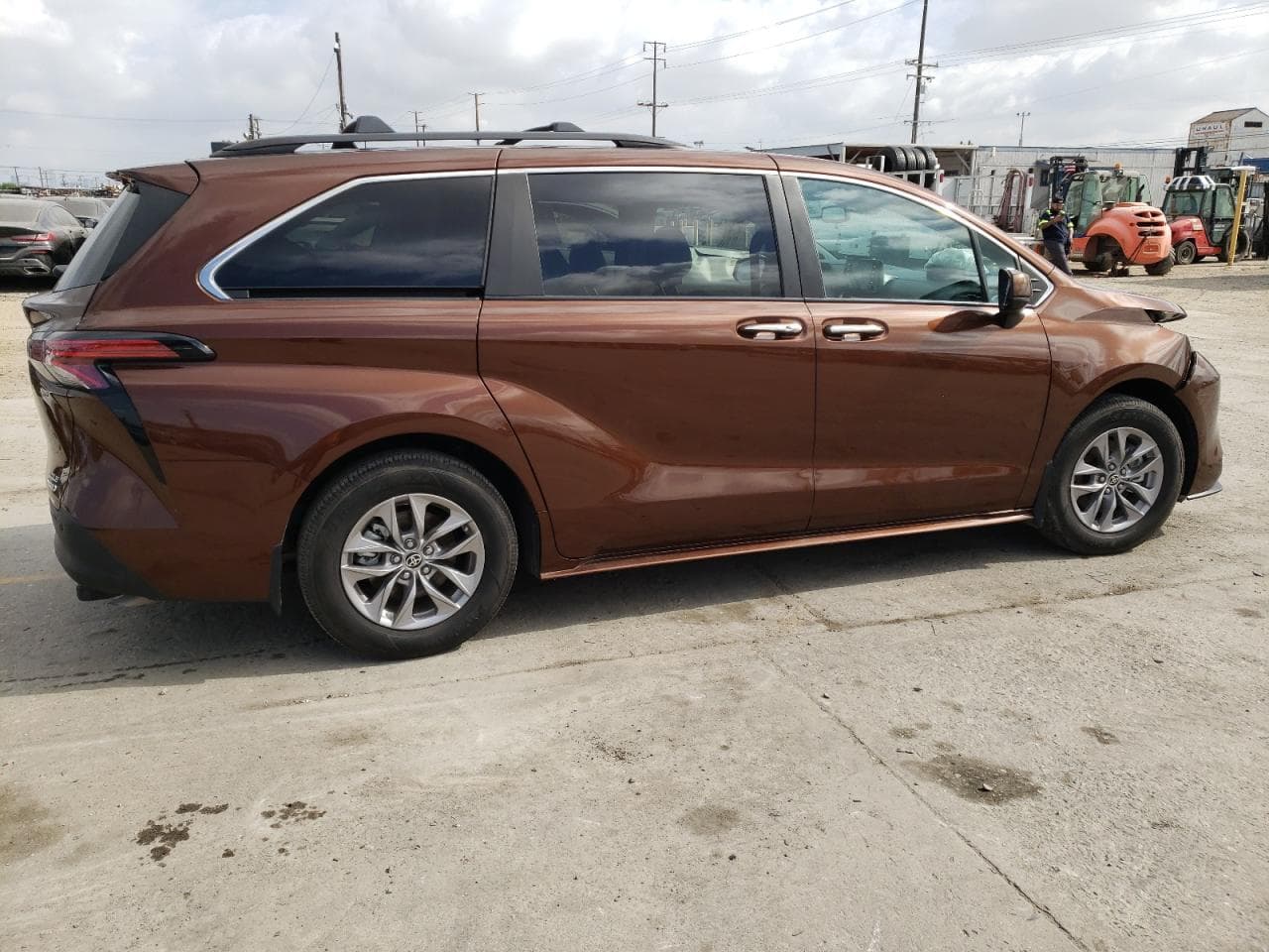2022 Toyota Sienna Xle
