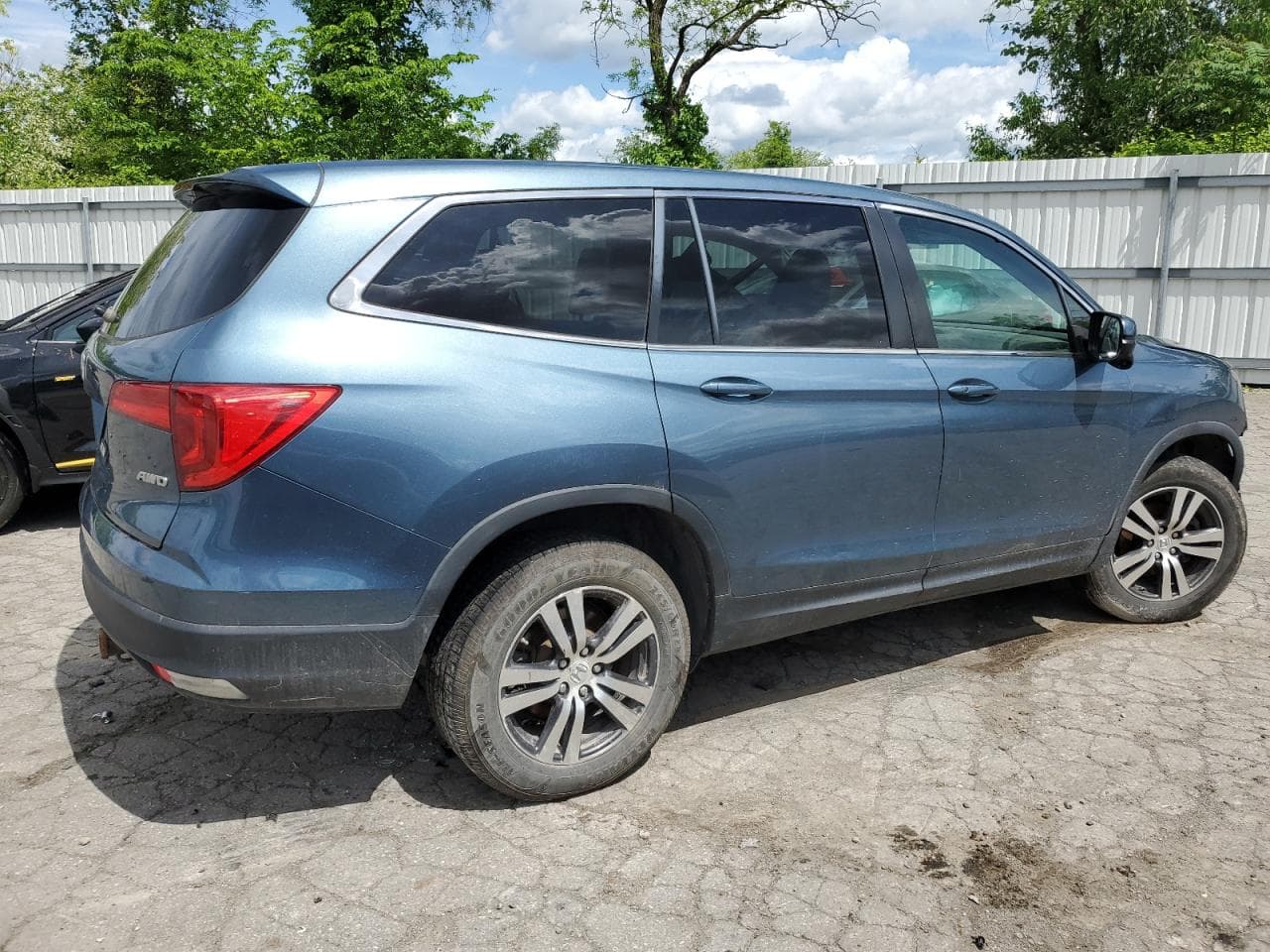 2017 Honda Pilot Exln