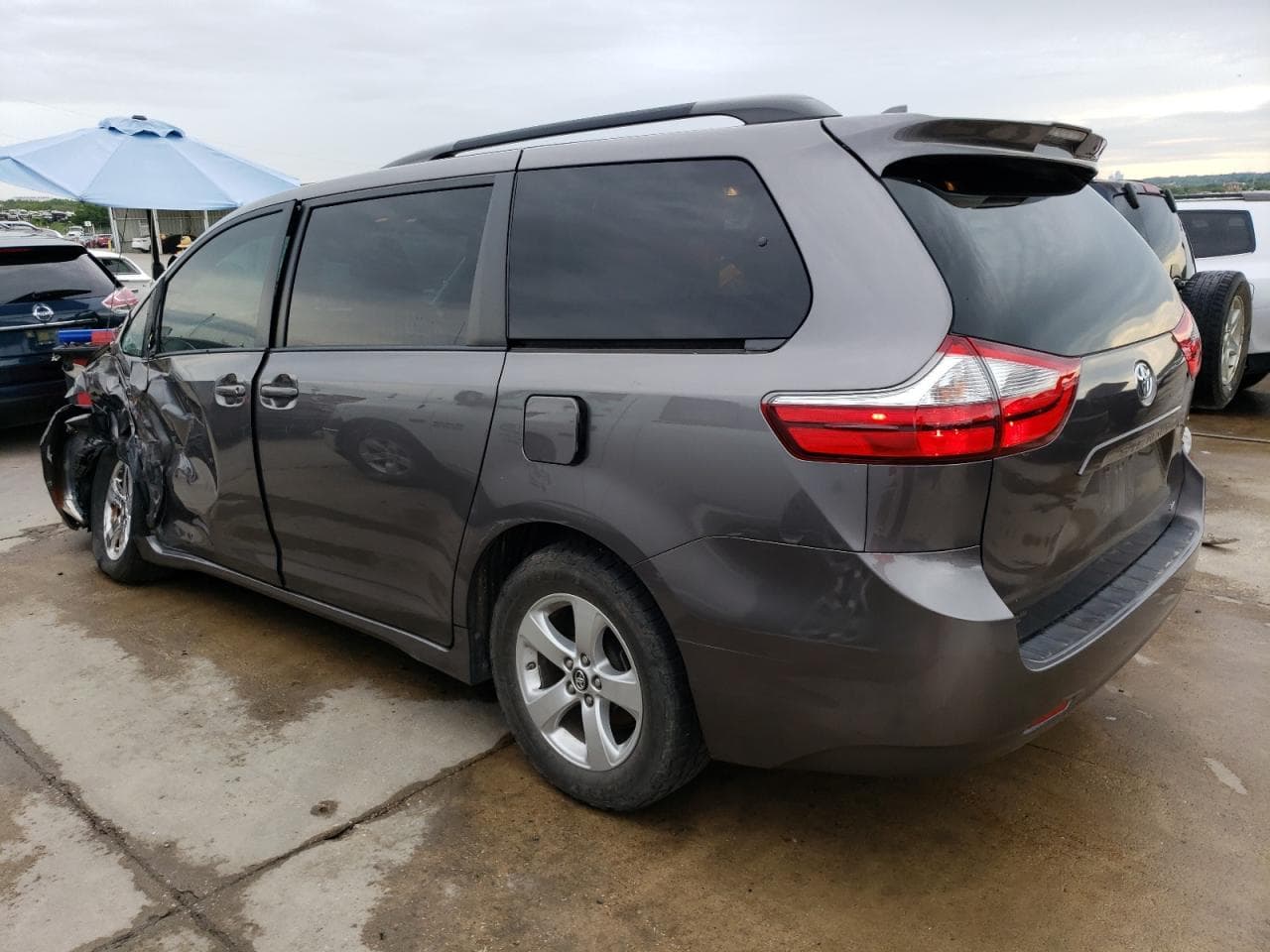 2018 Toyota Sienna Le