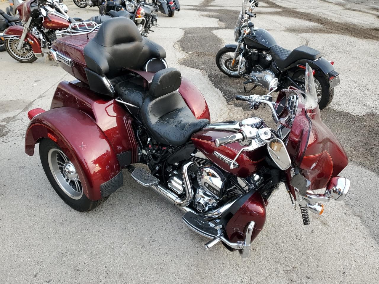 2016 Harley-Davidson Flhtcutg Tri Glide Ultra