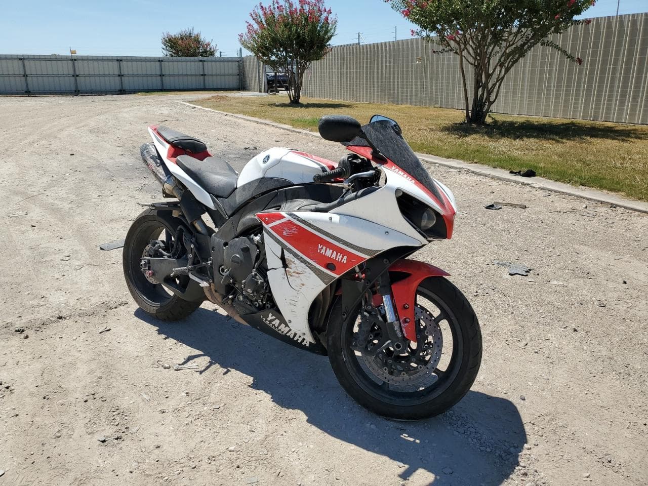 2014 Yamaha Yzfr1