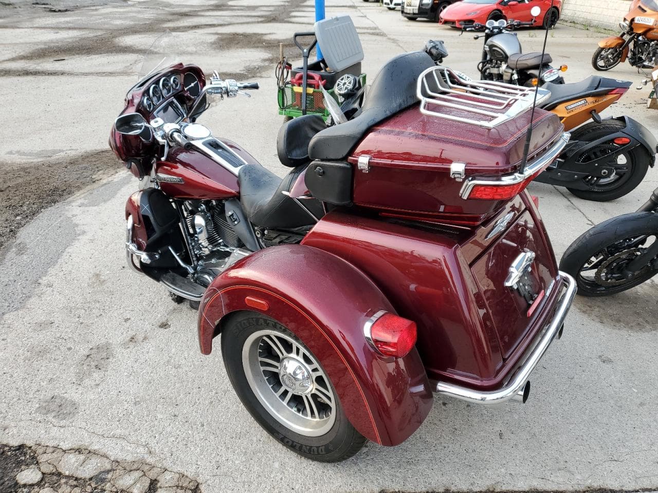 2016 Harley-Davidson Flhtcutg Tri Glide Ultra