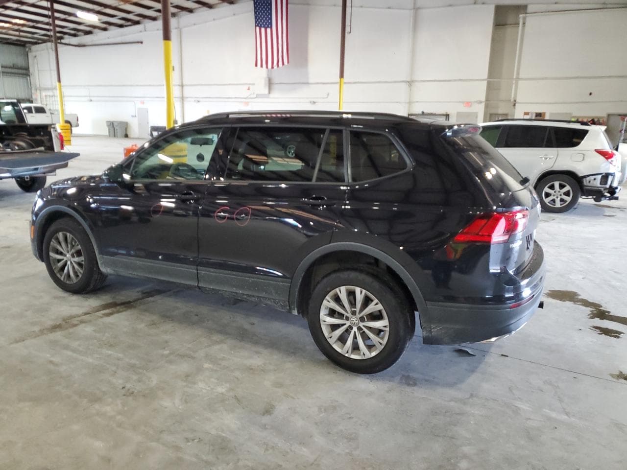 2018 Volkswagen Tiguan S