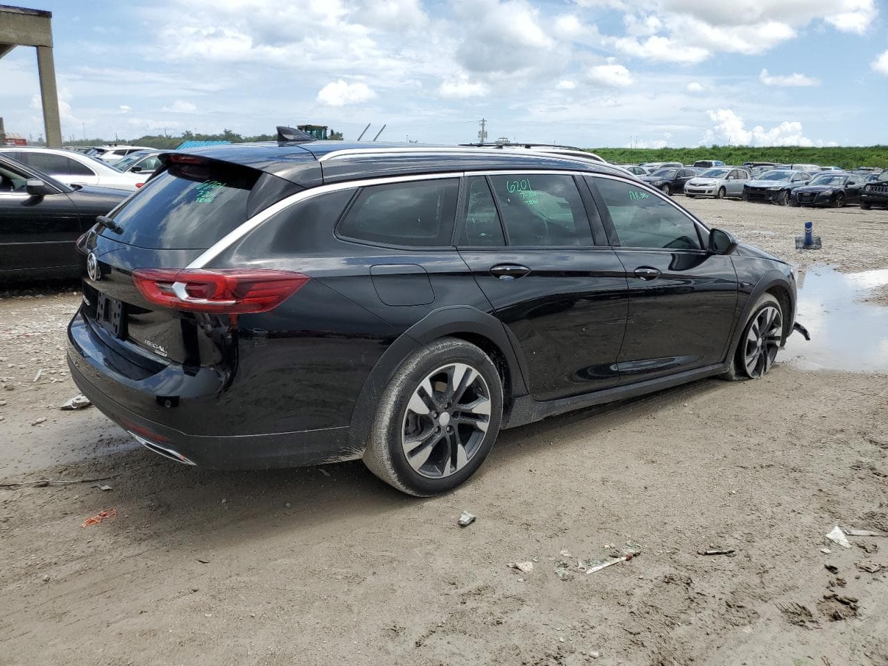 2018 Buick Regal Tourx Essence
