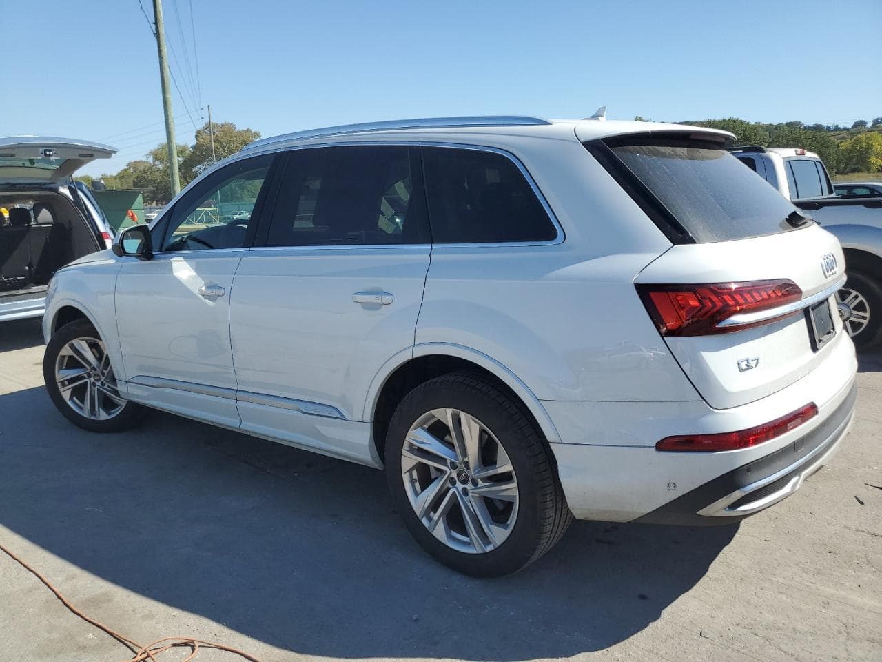 2022 Audi Q7 Premium Plus
