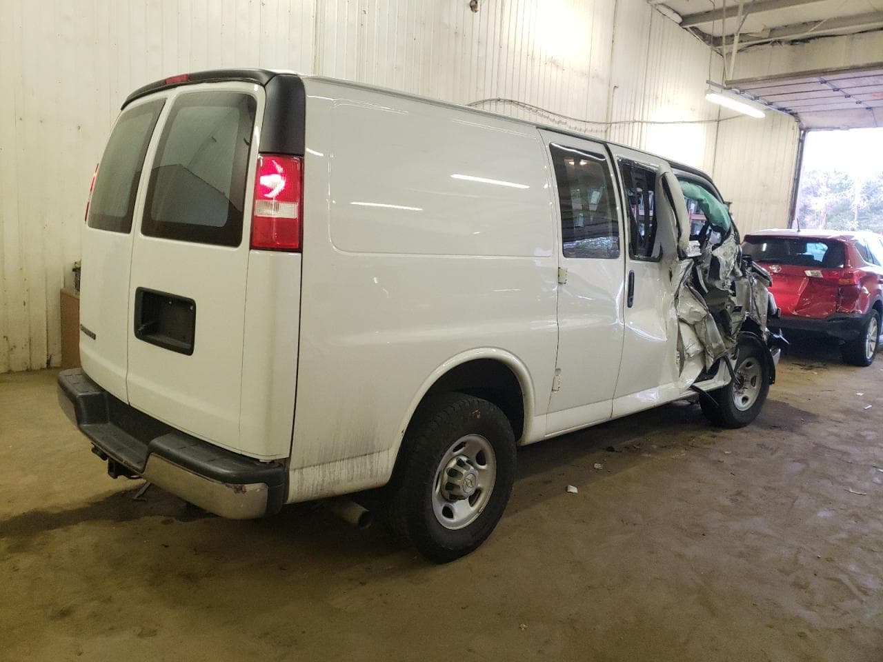 2021 Chevrolet Express G2500