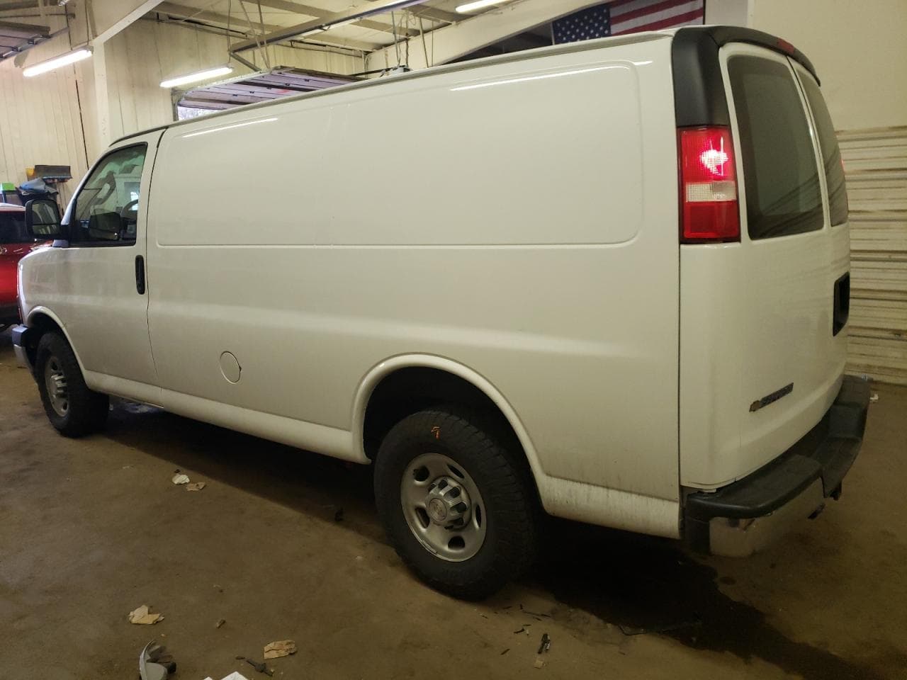 2021 Chevrolet Express G2500