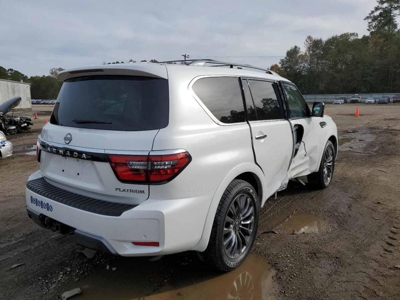 2023 Nissan Armada Platinum